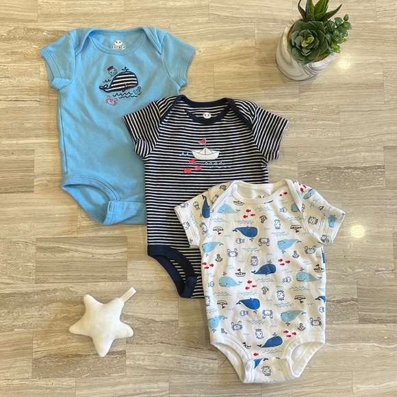 Rococo infant bodysuits- bundle of 3 - Picture 1 of 6